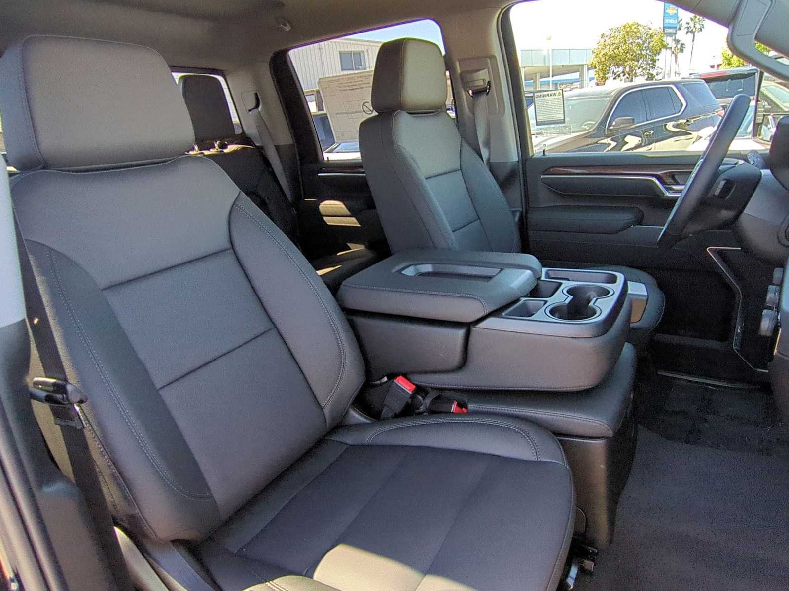 New 2026 Black Chevrolet LT image 27