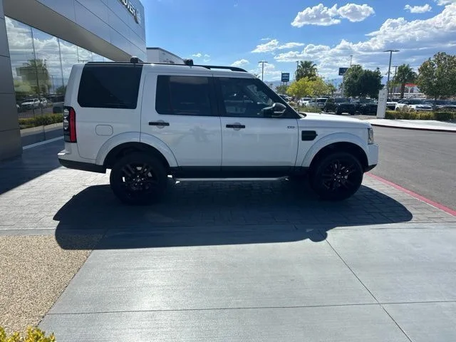 Used 2016 White Land Rover HSE image 4