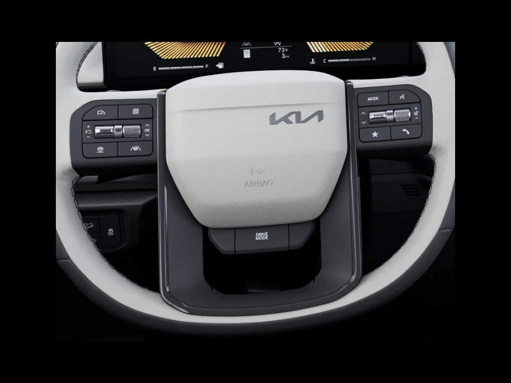 New 2027 Snow White Pearl Kia EX image 22