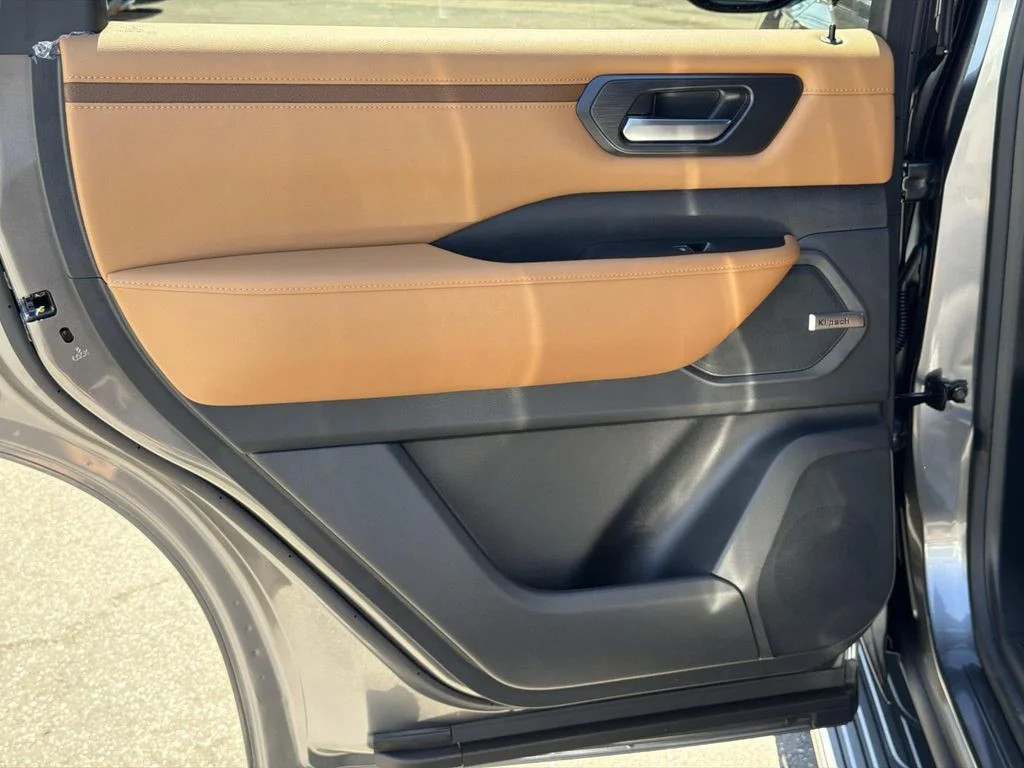 New 2026 GUN MET Nissan SL image 22