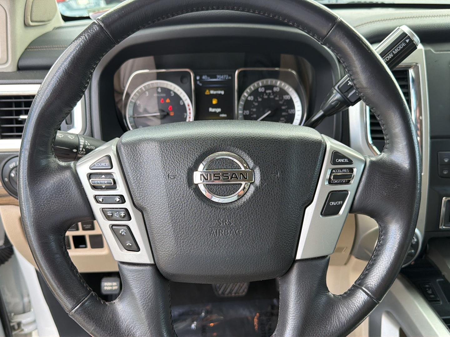 Used 2018 Pearl White Nissan SL image 20
