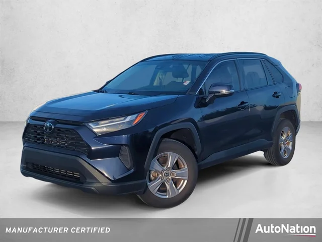 2023 Toyota RAV4 XLE