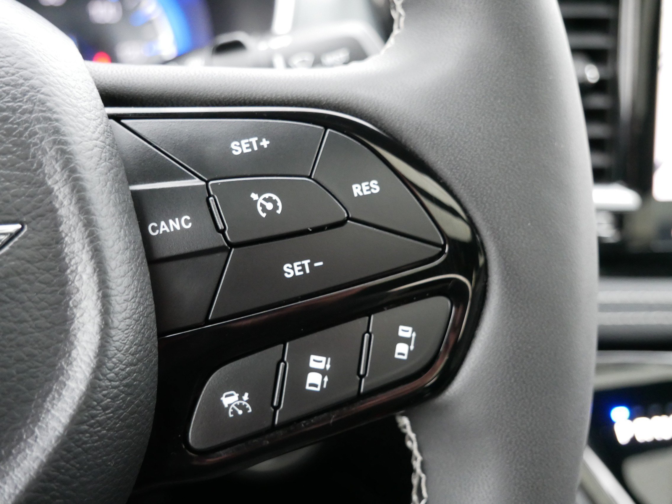 2026 Chrysler Pacifica Limited - Photo 27