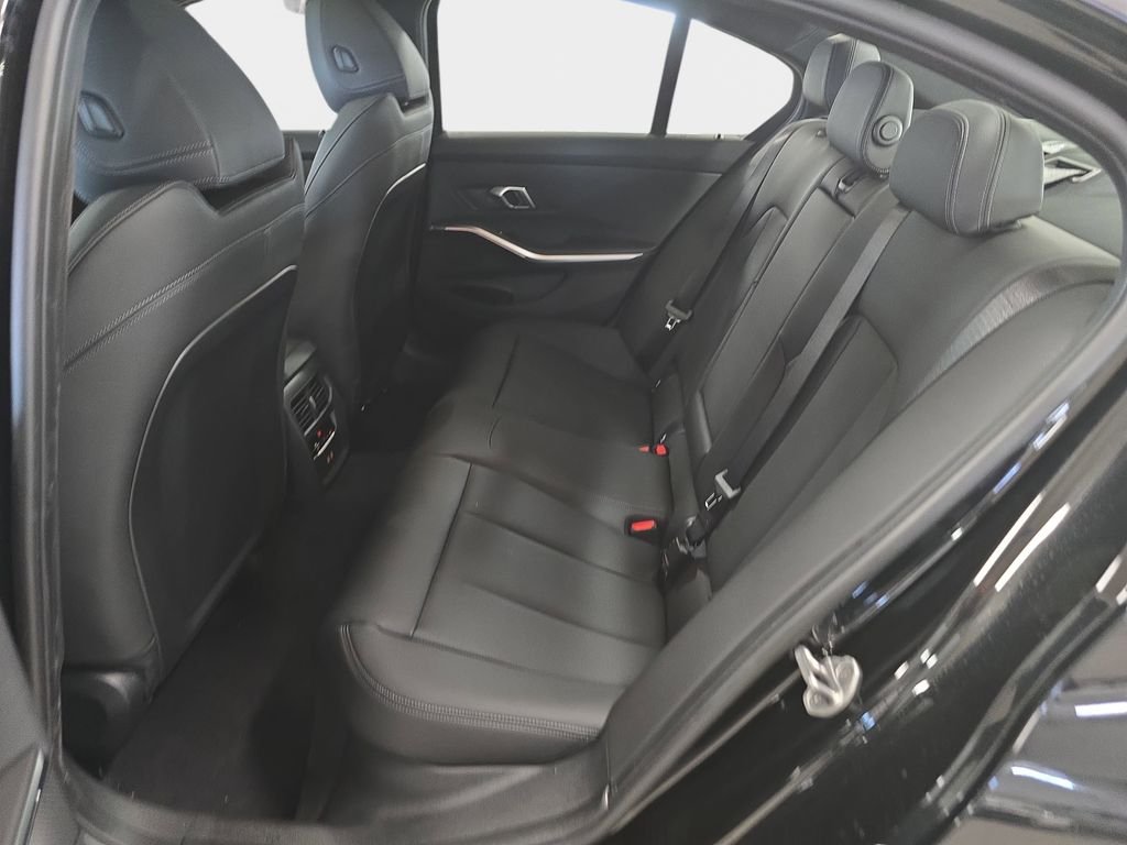 Used 2026 Black Sapphire Metallic BMW 330i image 7