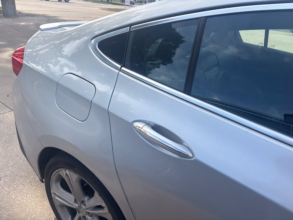 Used 2016 Silver Ice Metallic Chevrolet Premier image 12