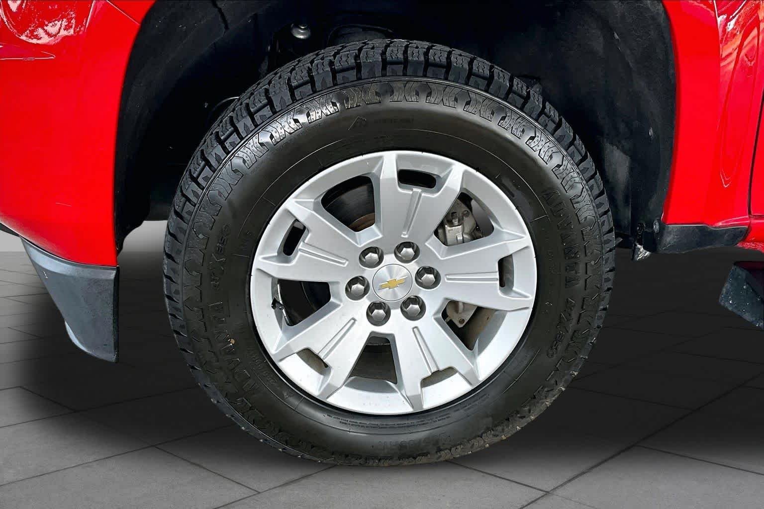 Used 2018 Red Hot Chevrolet 4WD LT image 11
