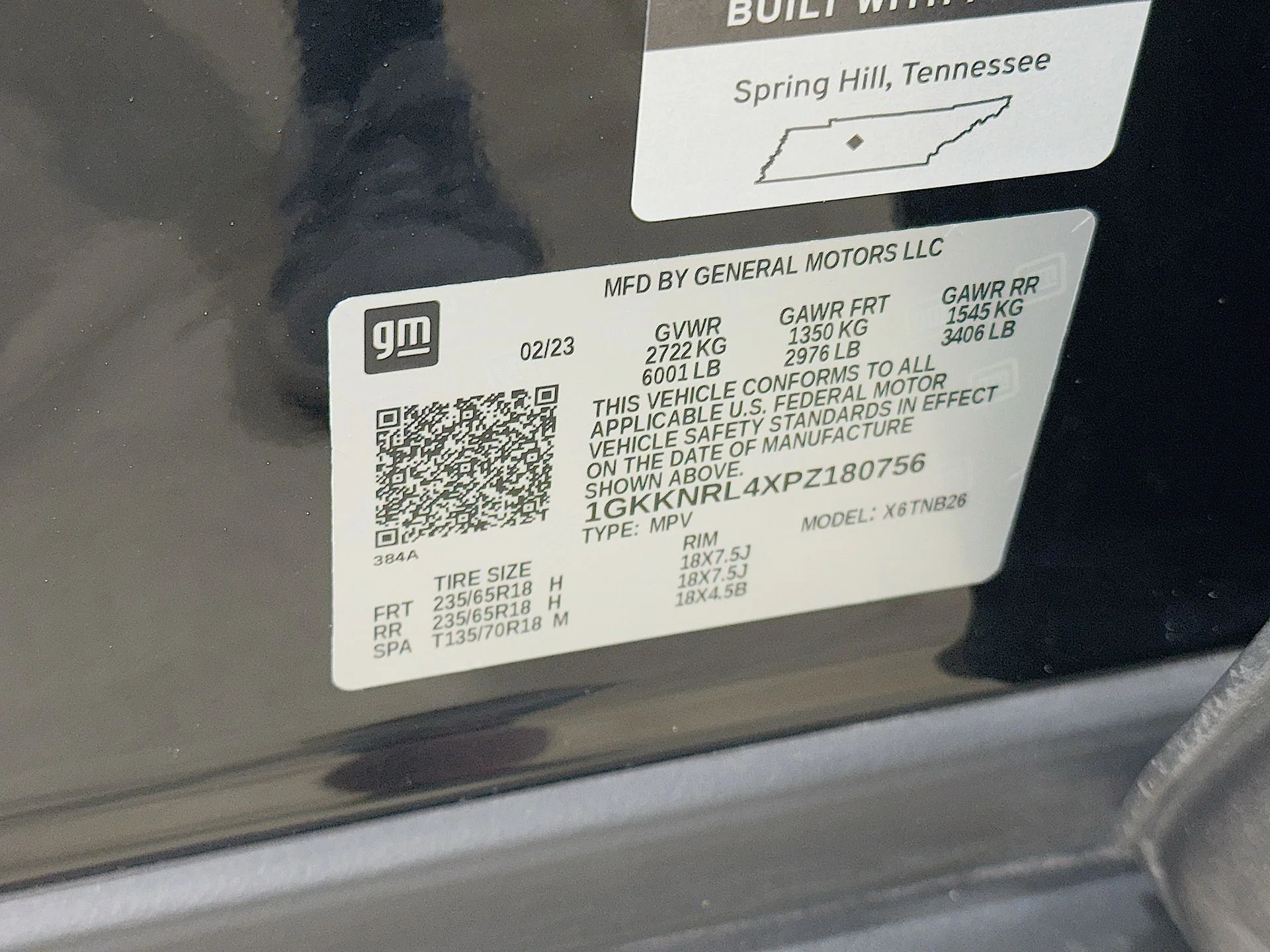 Used 2023 Ebony Twilight Metallic GMC SLE image 32