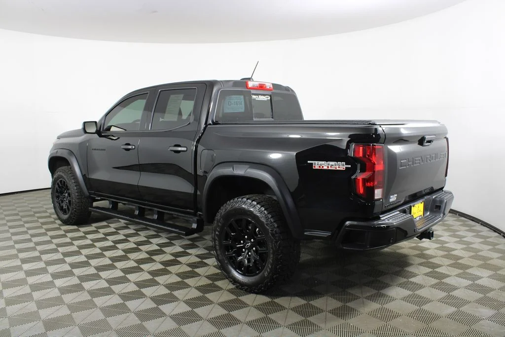 Used 2023 Black Chevrolet Trail Boss image 4
