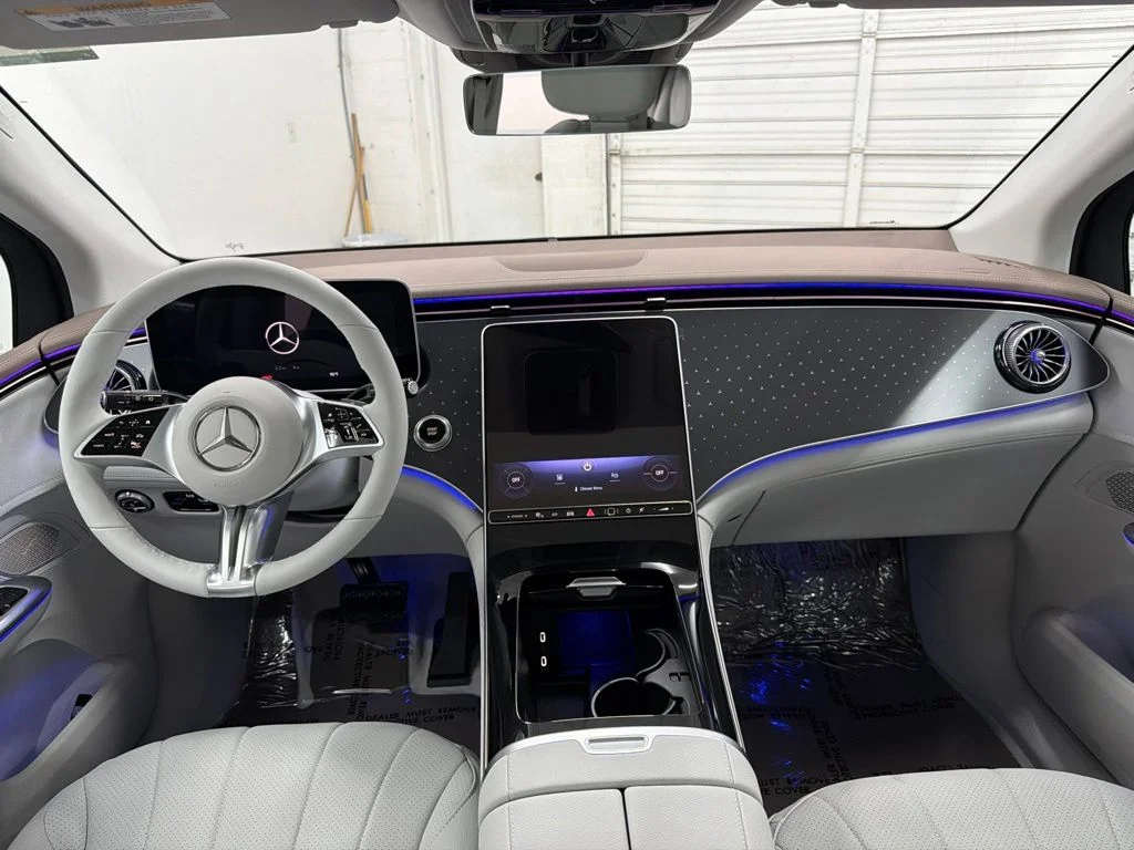 New 2027 Black Mercedes-Benz 320+ SUV image 26