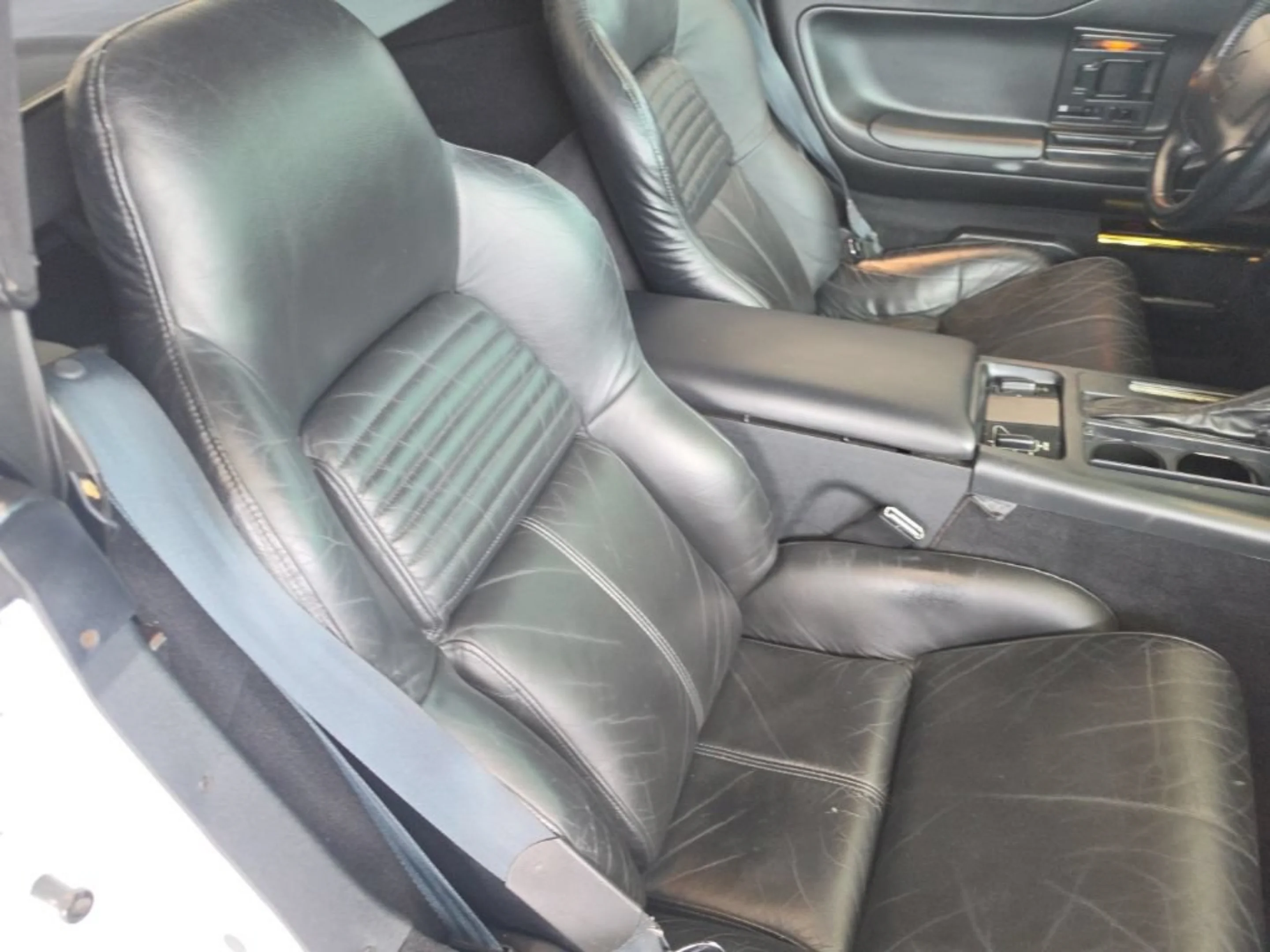 Used 1994  Chevrolet 2dr Convertible image 18
