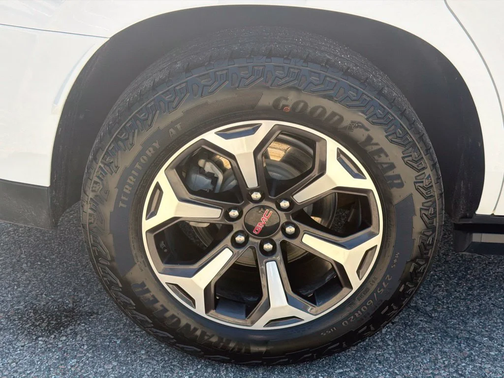 2025 GMC Yukon AT4 Ultimate - Photo 55
