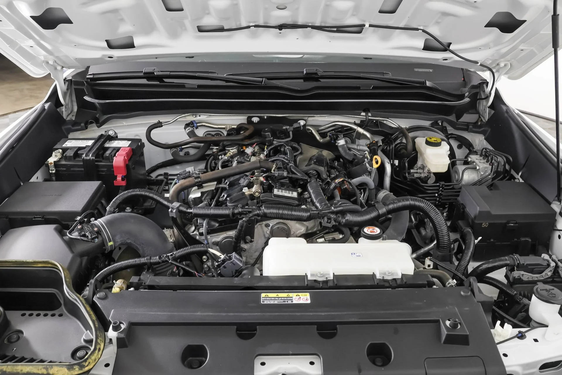 Used 2024 White Toyota SR image 41