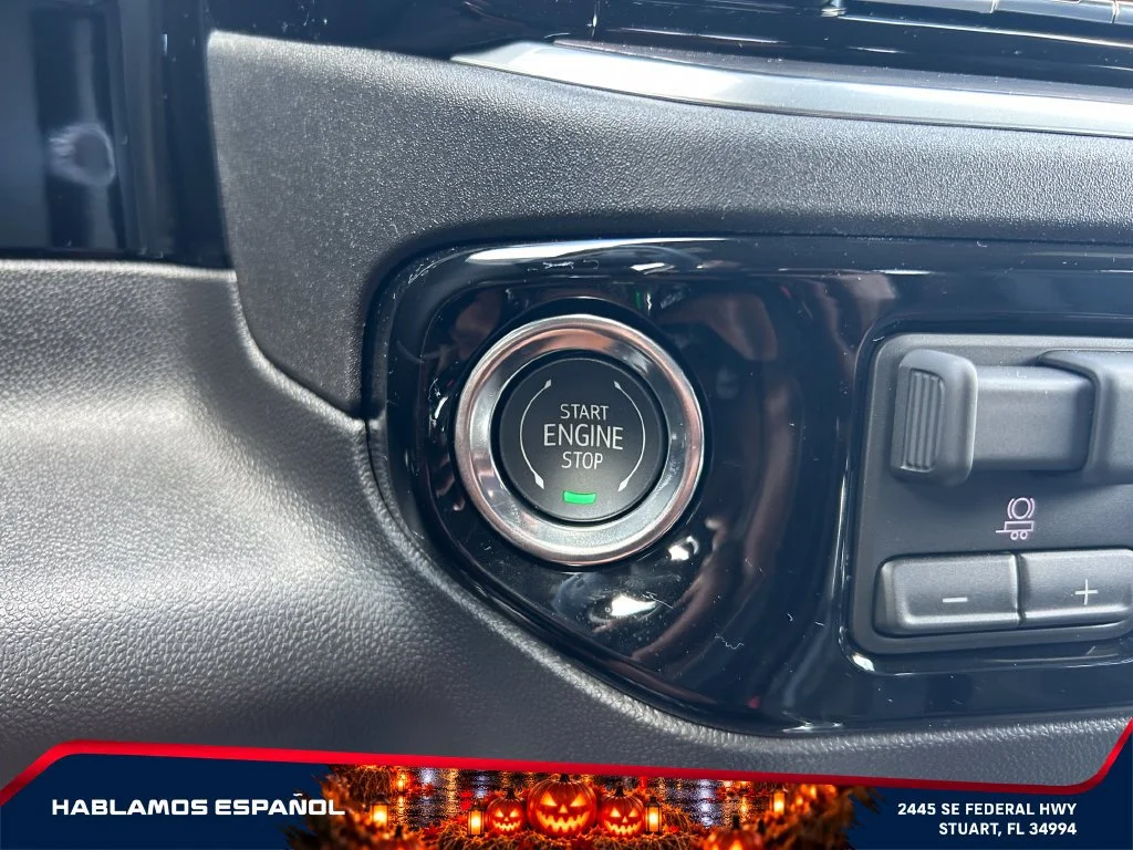 New 2026 Sterling Metallic GMC SLT image 27