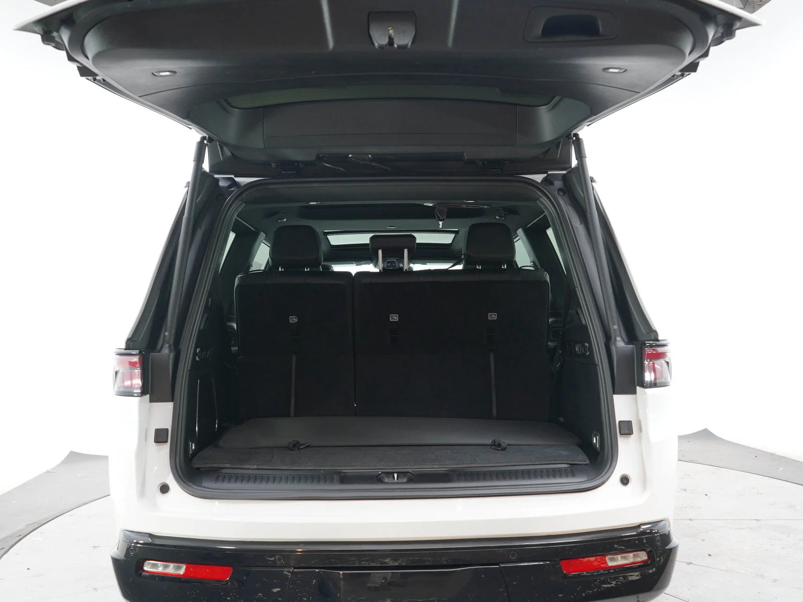 Used 2025 Bright White Clearcoat Jeep Series II image 17