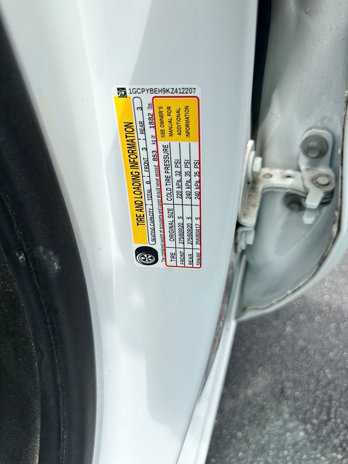 Used 2019 White Chevrolet Custom image 36