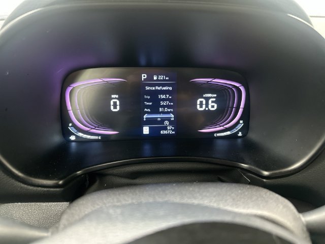 Used 2024  Kia S image 12