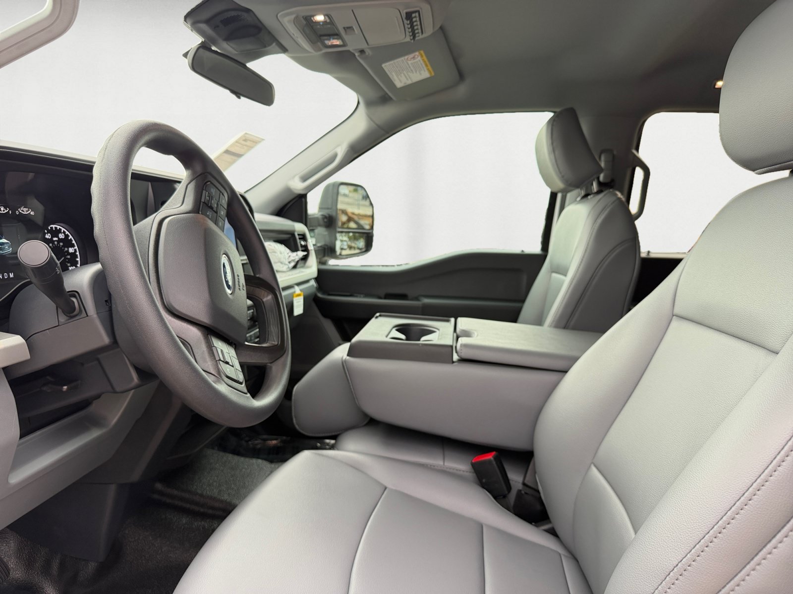 New 2026 Oxford White Ford XL image 10