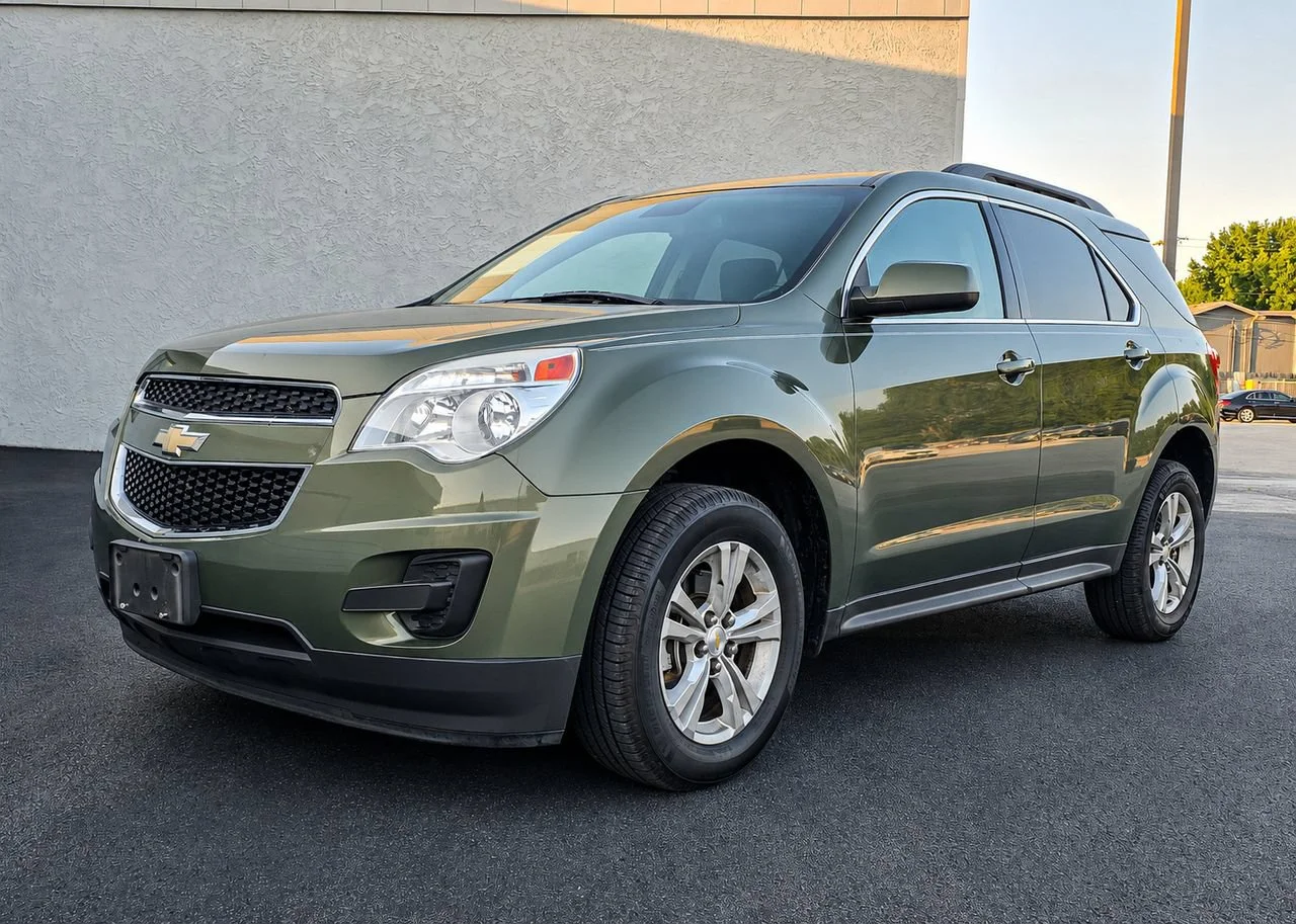 Used 2015 Sea Grass Chevrolet LT w/1LT image 2
