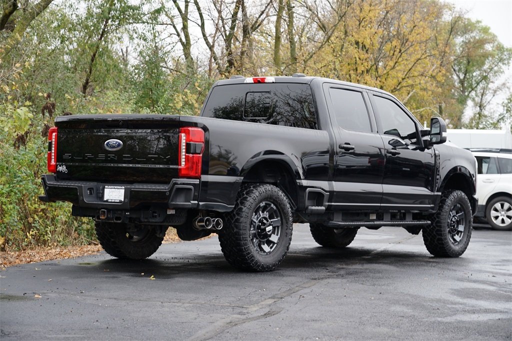 2023 Ford F-350 photo 3