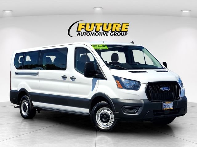 Used 2023 White Ford XL image 1