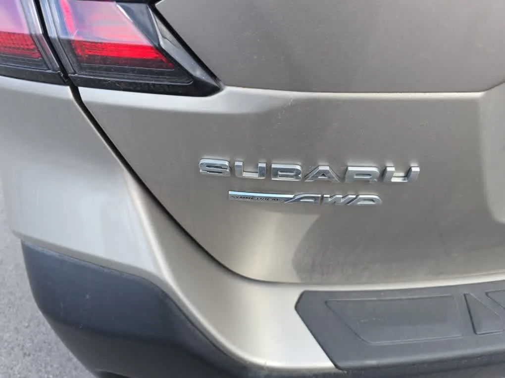 Used 2020 Tungsten Metallic Subaru Premium image 3