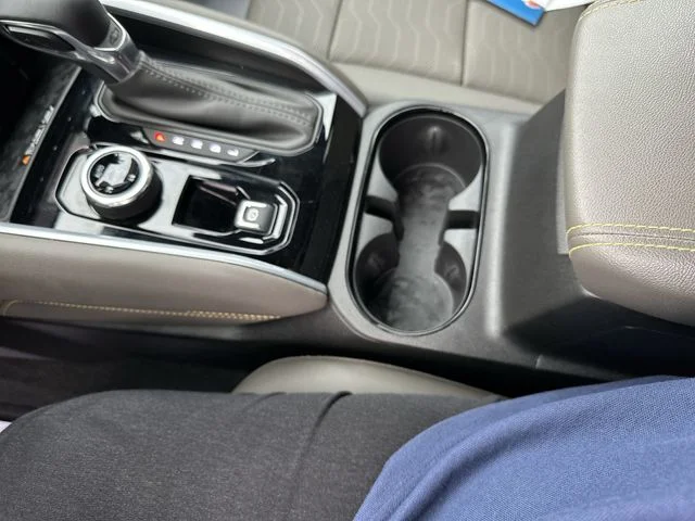 2025 Chevrolet Colorado ZR2 - Photo 23