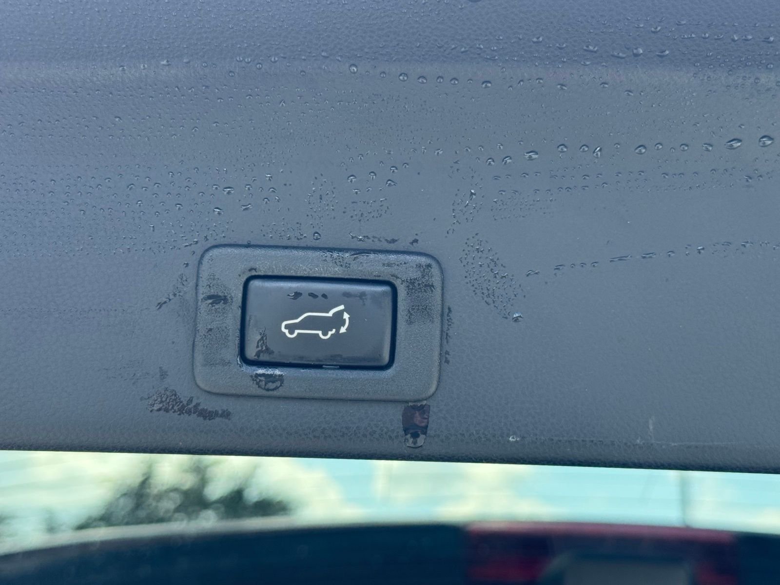 Used 2019 Brown Subaru Touring image 27