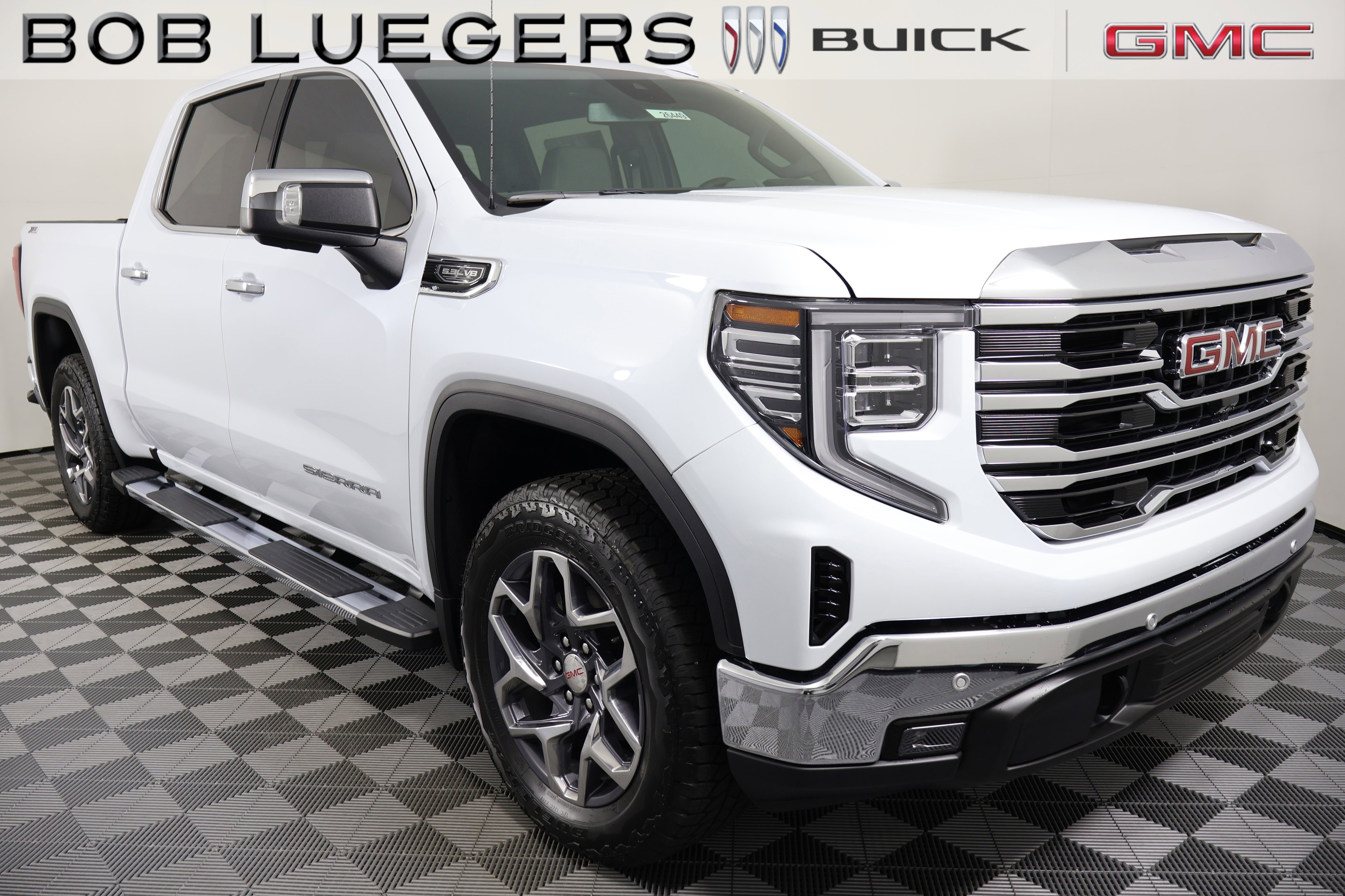 2026 GMC Sierra 4WD Crew Cab Short Box SLT's photo