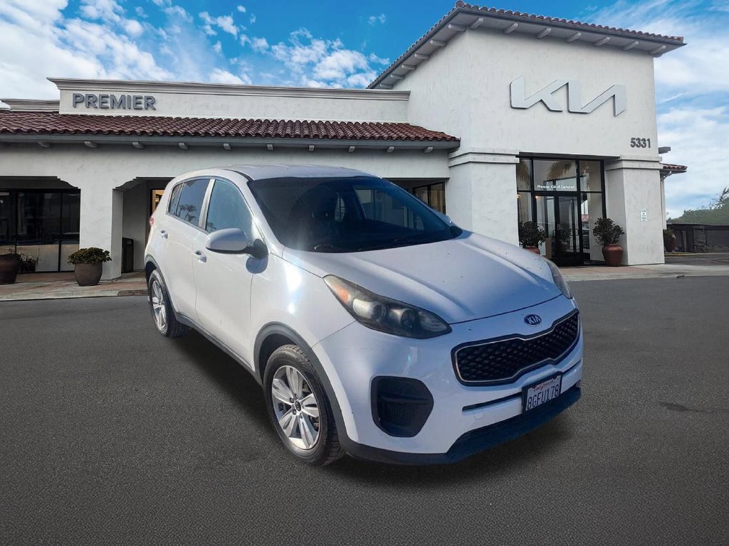 Used 2019 White Kia LX image 4