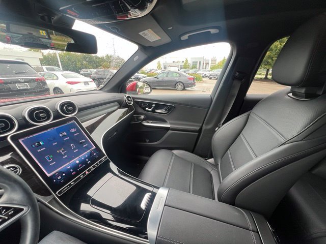 Used 2024 MANUFAKTUR Patagonia Red Metallic Mercedes-Benz GLC 300 image 17