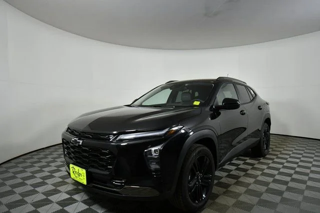 New 2026 Mosaic Black Metallic Chevrolet ACTIV image 6