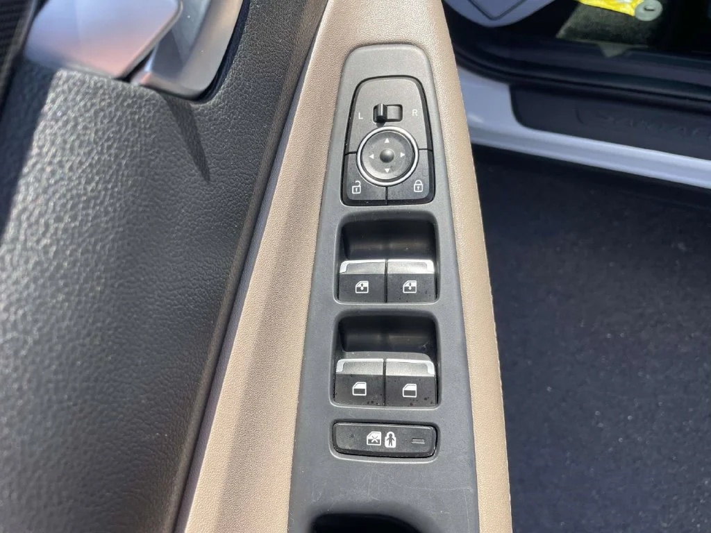 Certified Used 2023 White Hyundai SEL image 16