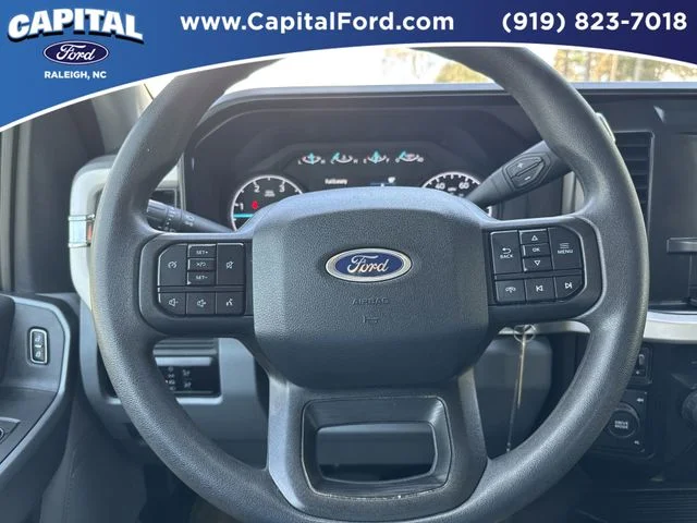 Used 2025 White Ford XLT image 33