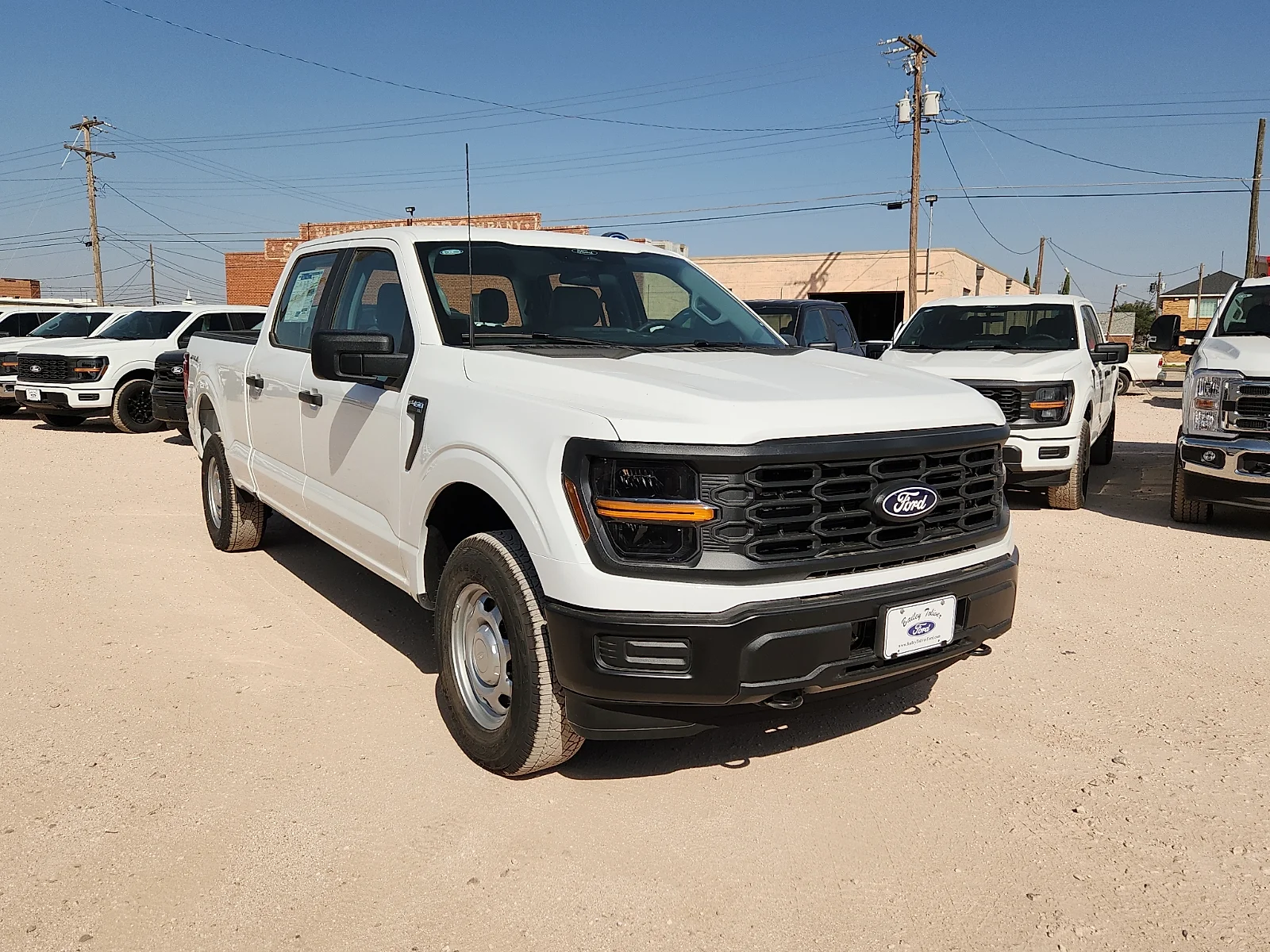 New 2026 Oxford White Ford XL image 1