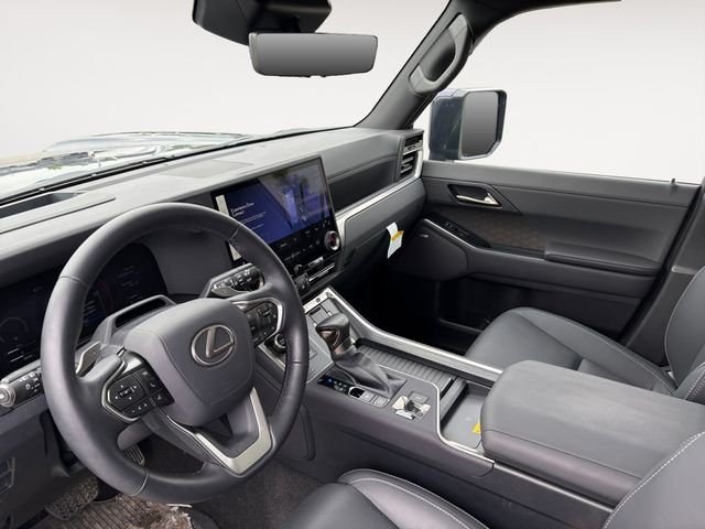 Used 2025 Blue Lexus 550 Luxury+ image 11