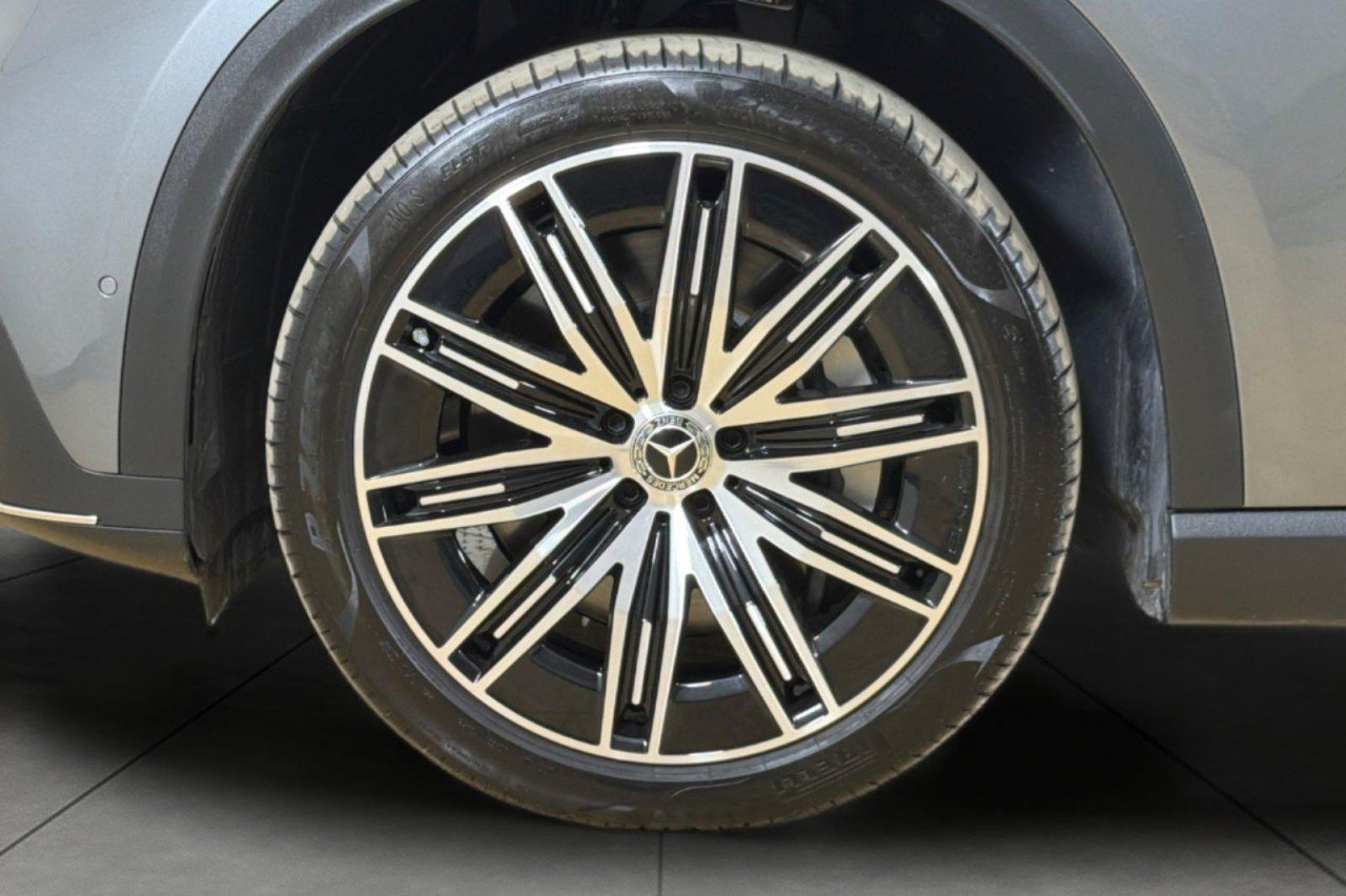 Used 2023 Selenite Grey Metallic Mercedes-Benz EQE 500 image 25