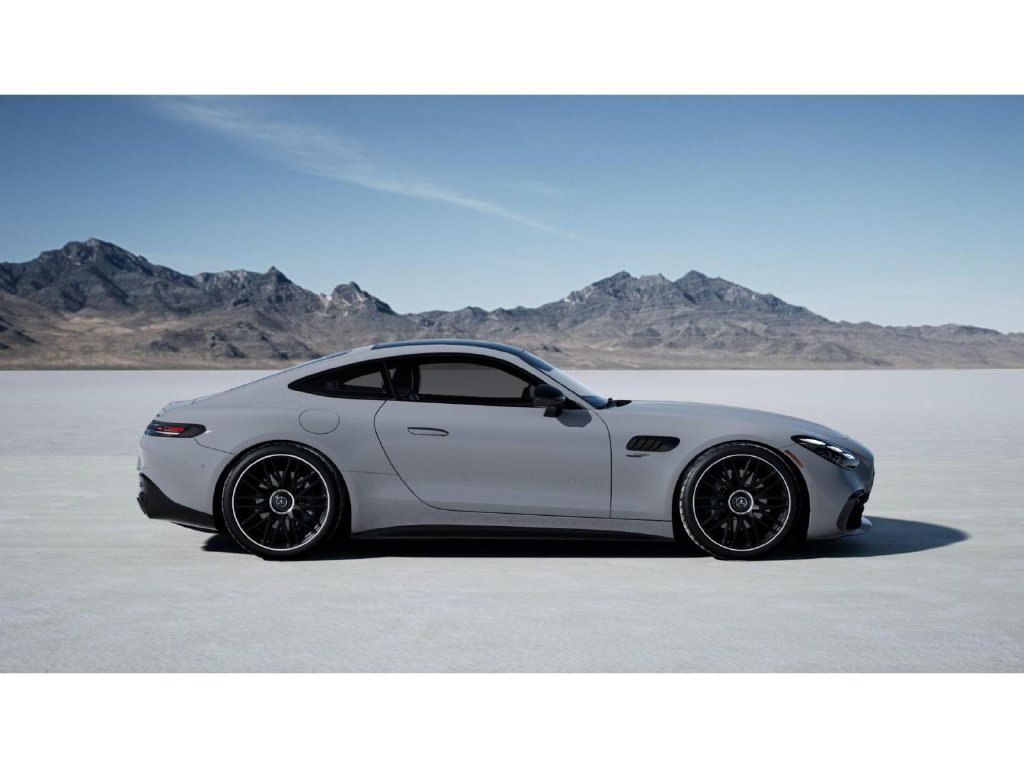 New 2027 MANUFAKTUR Alpine Grey Mercedes-Benz AMG® GT 43 Coupe image 59
