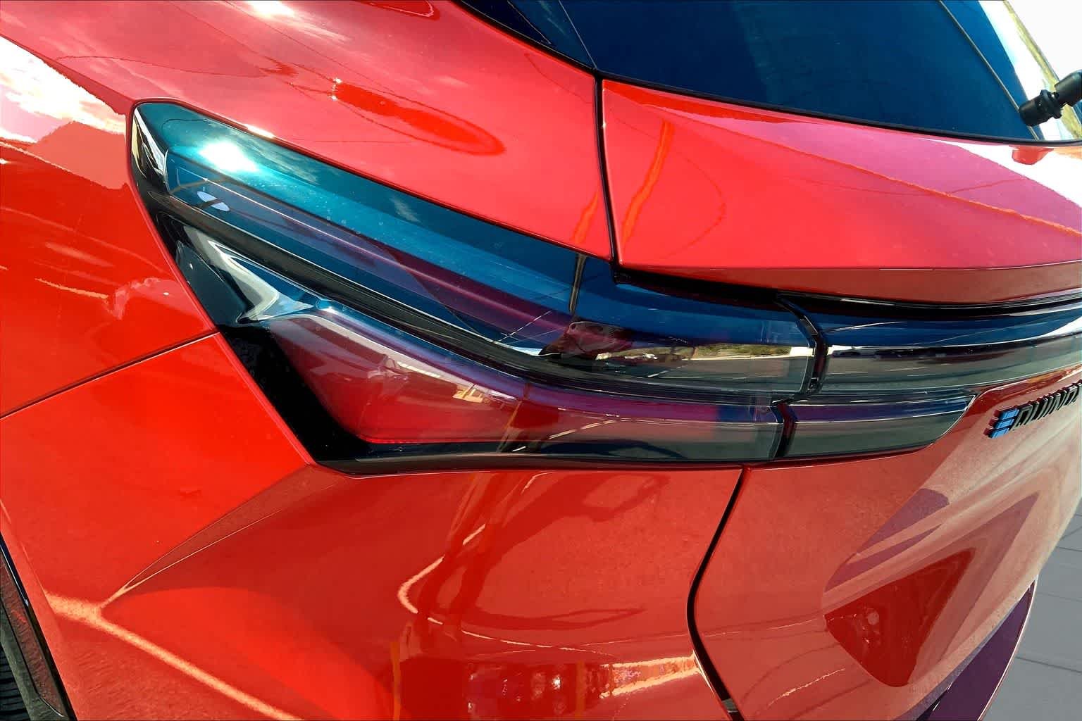 2026 Chevrolet Equinox EV RS - Photo 14