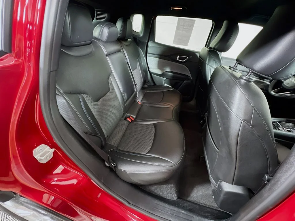 Used 2024 Red Jeep Latitude image 26