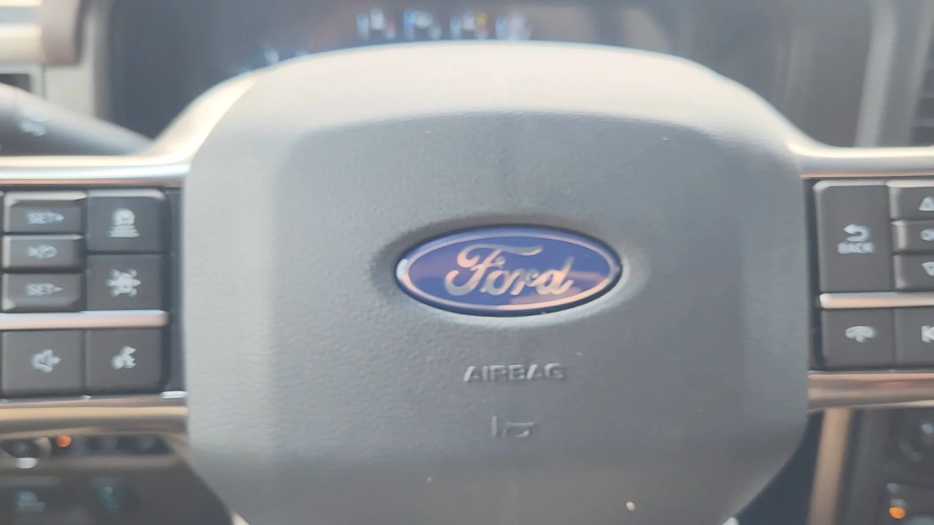 New 2026 Star White Metallic Tri-Coat Ford King Ranch image 17