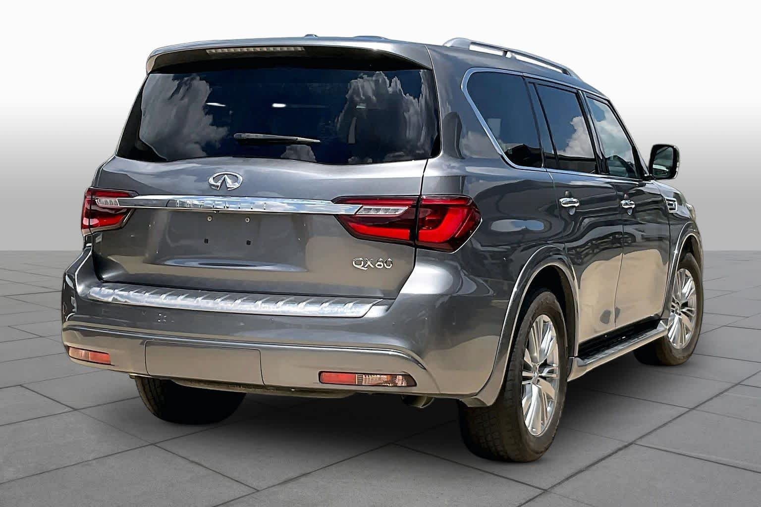 Used 2020 Graphite Shadow INFINITI LUXE image 12