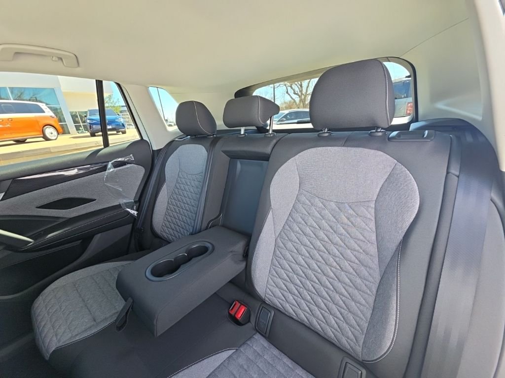 New 2026 Pure White Volkswagen 2.0T S image 22