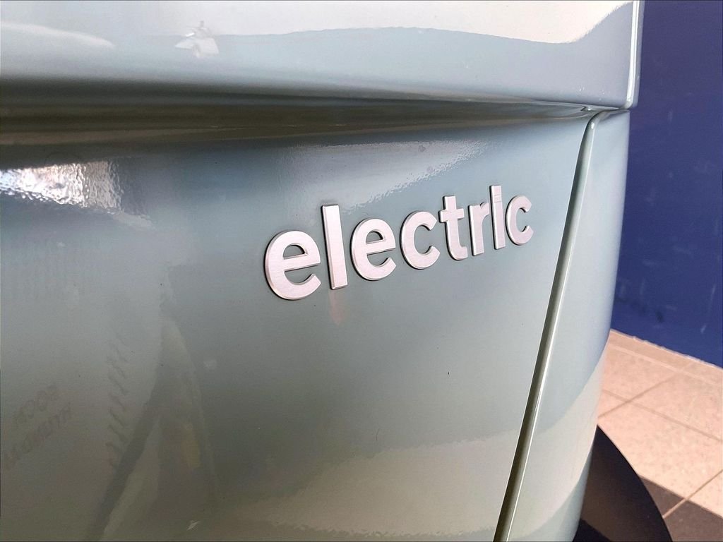 Used 2024 Green Hyundai SEL image 29