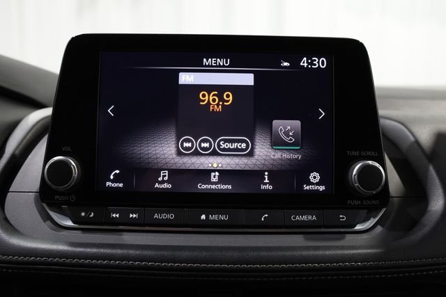 Used 2024 Silver Nissan SV image 21