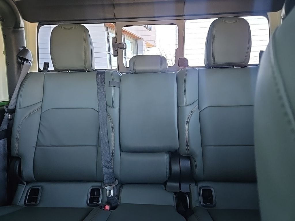 New 2026 Mojito Exterior Paint Jeep Mojave image 39