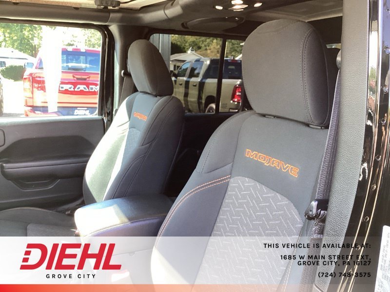 Used 2021 Black Jeep Mojave image 21