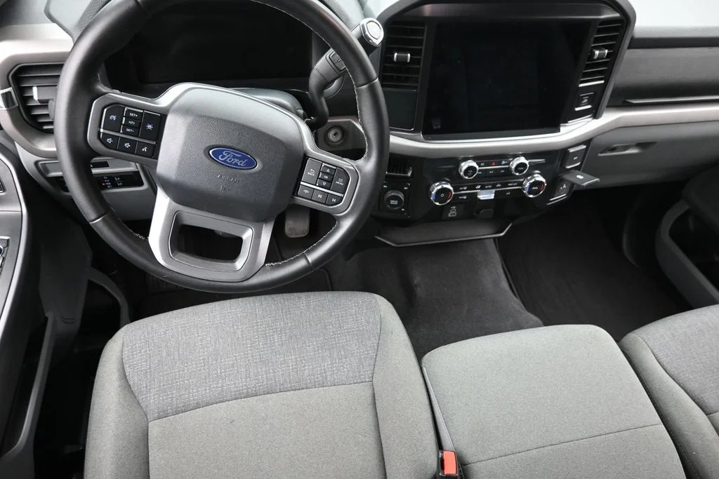Certified Used 2025 Gray Ford XLT image 14