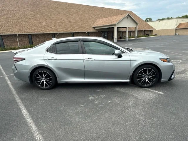 Used 2021 Silver Toyota SE image 3