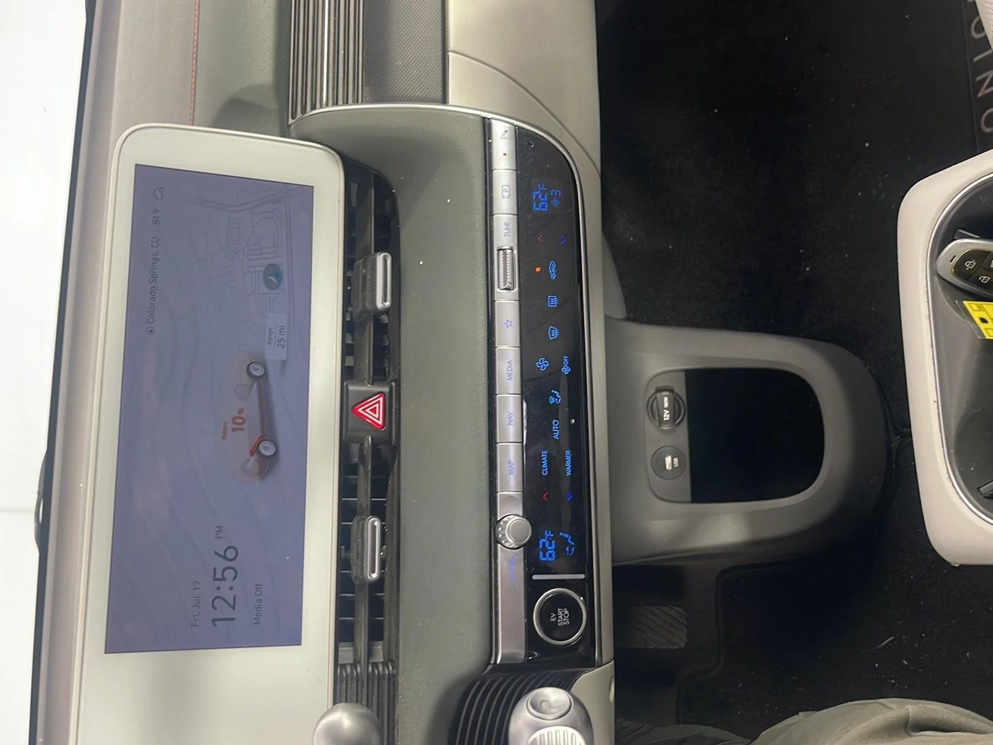Used 2023 Digital Teal Hyundai SEL image 37