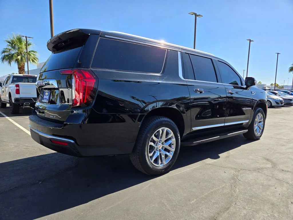 Used 2023 Onyx Black GMC SLT image 6
